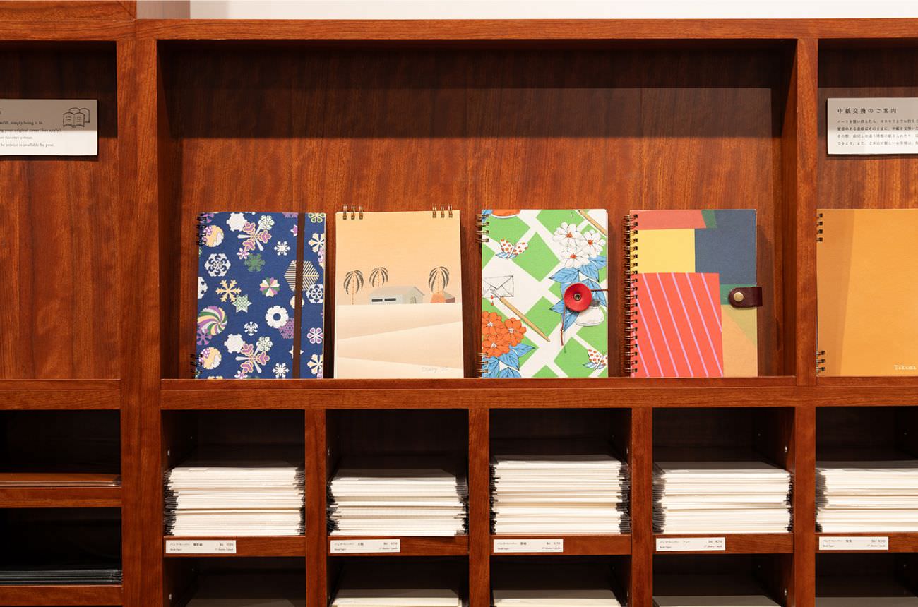 自分好みのパーツを組み合わせてつくれる「オーダーノート」などワークショップも開催