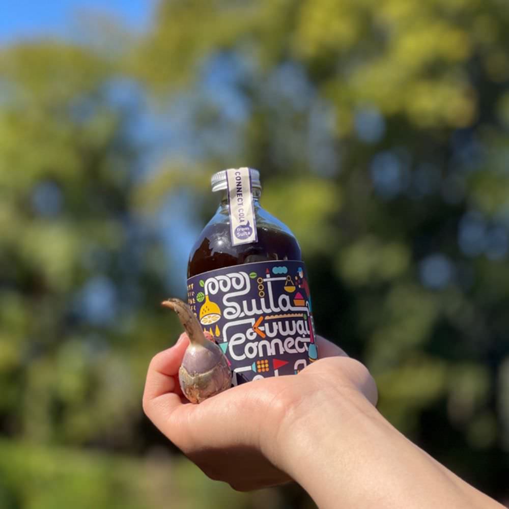 合同会社知己　クラフトコーラ「WORLD CONNECT COLA」