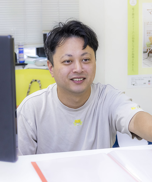 堀田 良介