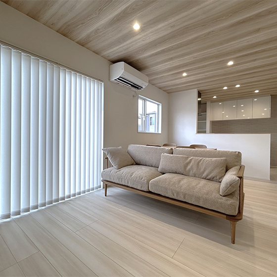 平屋から二階建ての4LDKまで多様なプランが用意されている。