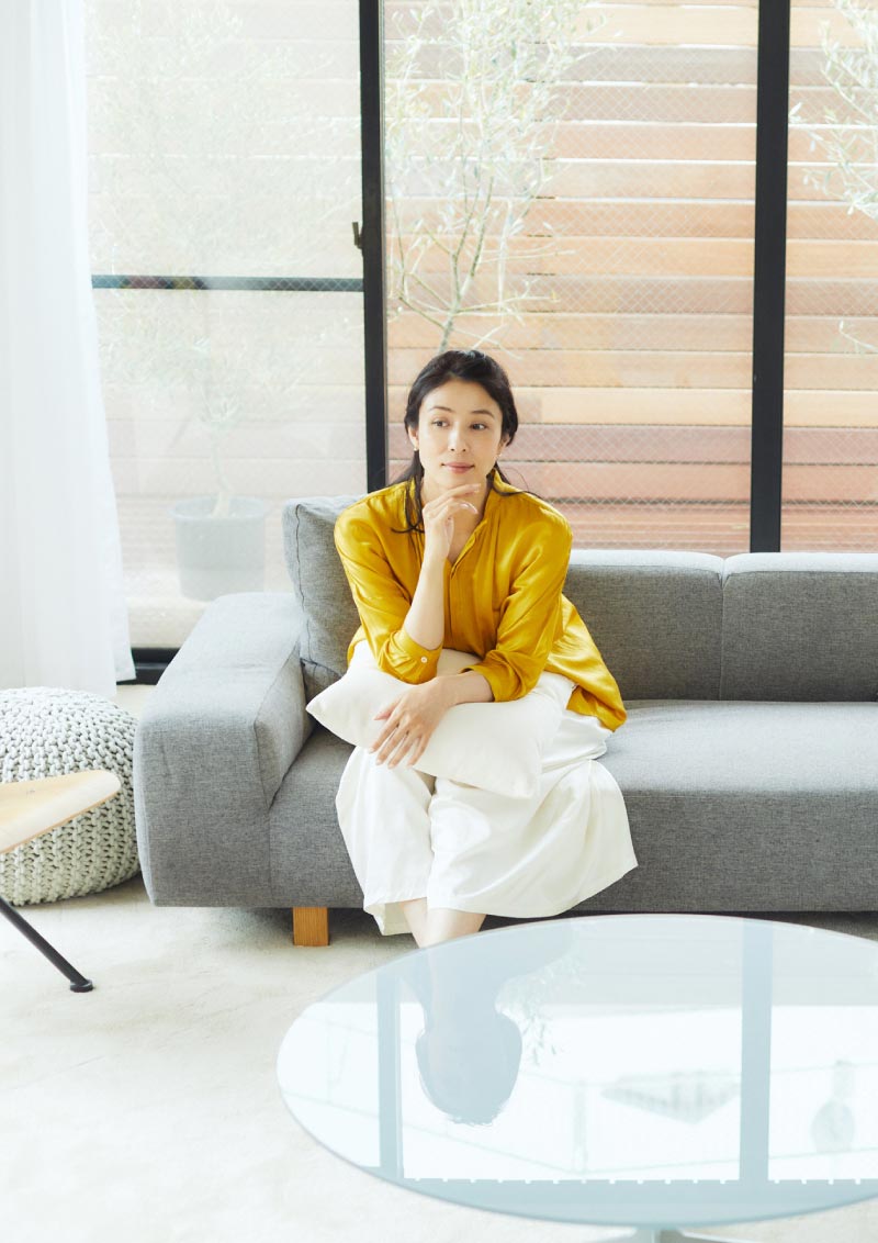 巻頭グラビア　水野美紀