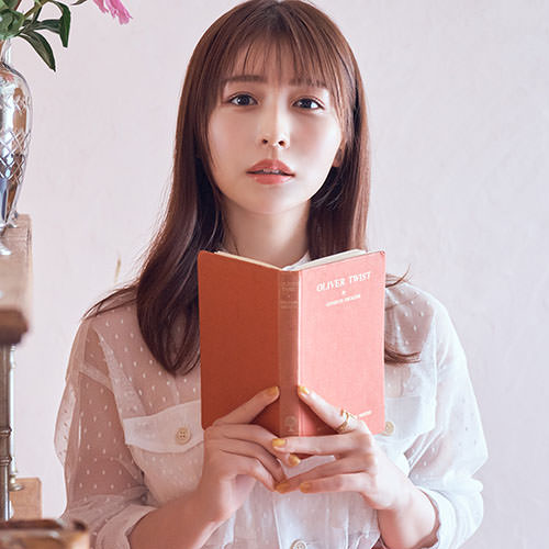 自然が身近にある環境で育った長濱ねるさん。憧れは北欧で暮らすこと