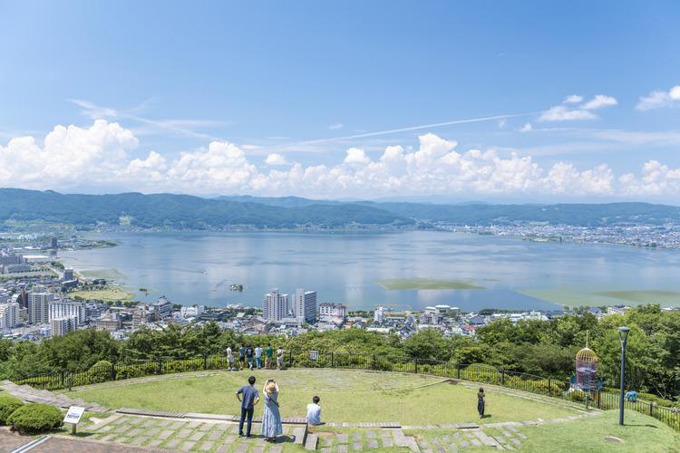 立石公園と諏訪湖