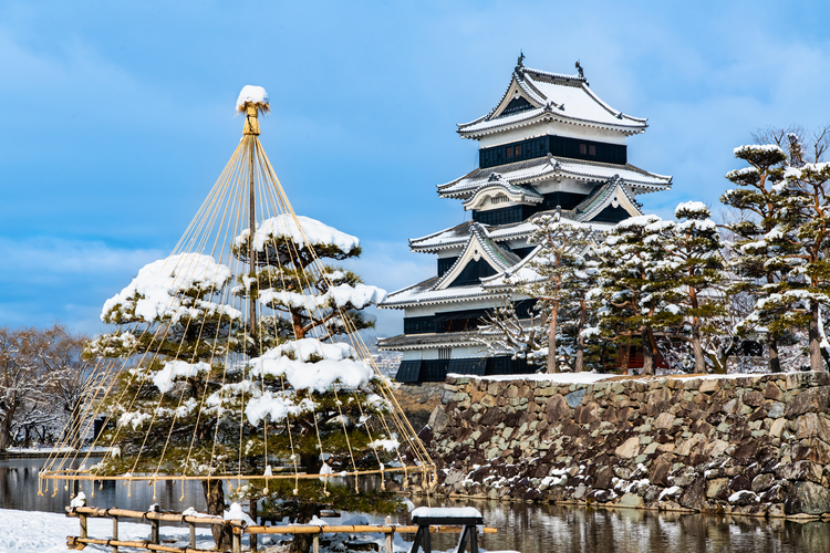 冬の松本城