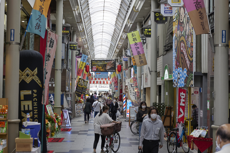 淡路本町商店街
画像提供：ええやん！大阪商店街サイト