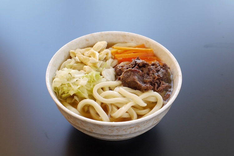 吉田のうどん
写真提供：やまなし観光推進機構