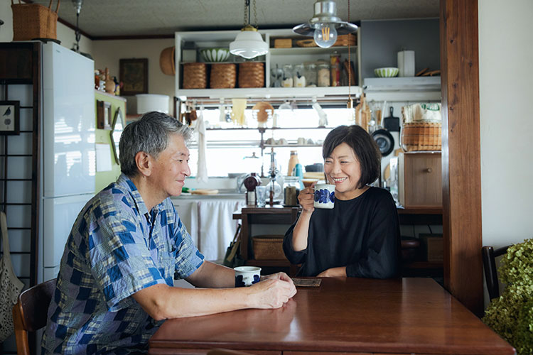 移住したことで、大好きなコーヒーをゆっくり楽しむ時間ができ、夫婦での会話も増えた
photo：dozaki