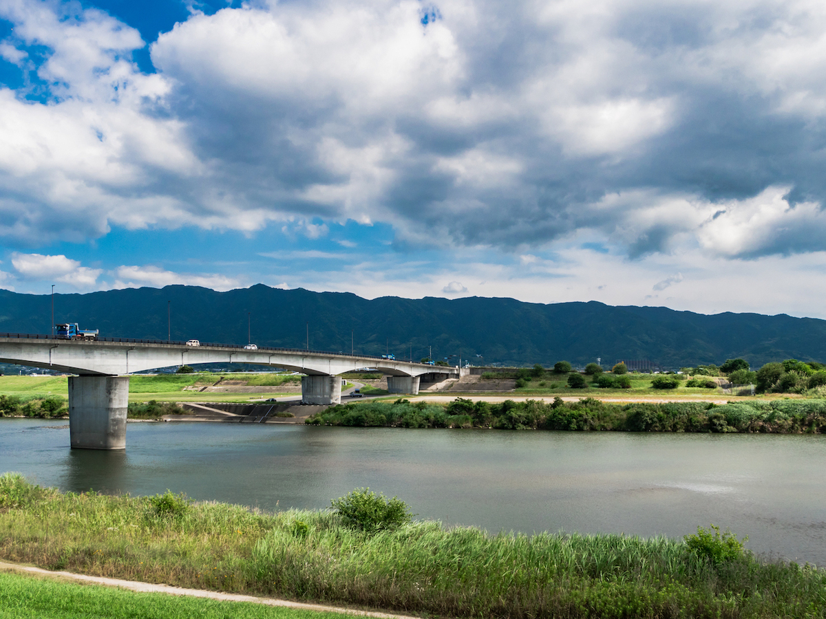 自然の豊かさと都市部の便利さの両方を享受できる街・福岡県久留米市の住みやすさや治安