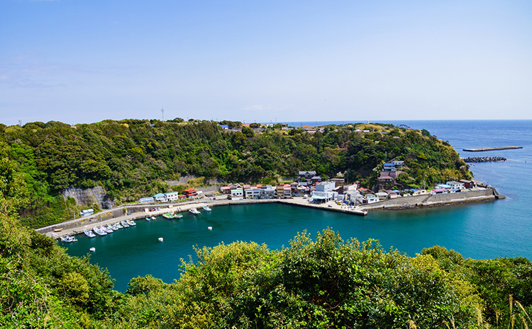 伊豆大島の波浮港