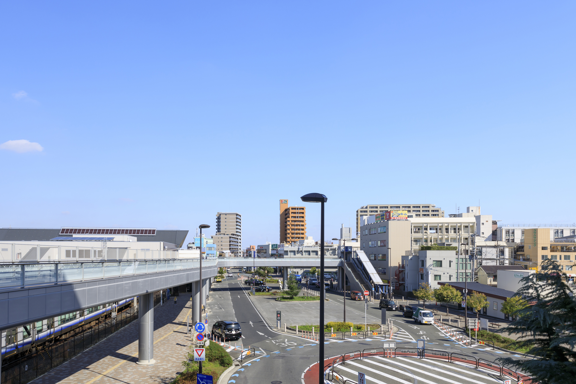和泉市の中心駅「和泉府中駅」