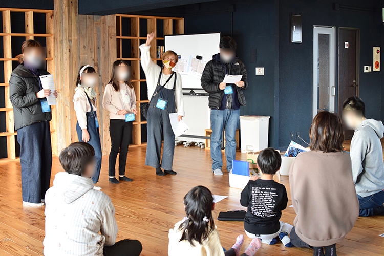 地元の公民館を使って開催した地域活動「こどもがつくるこどものまち」