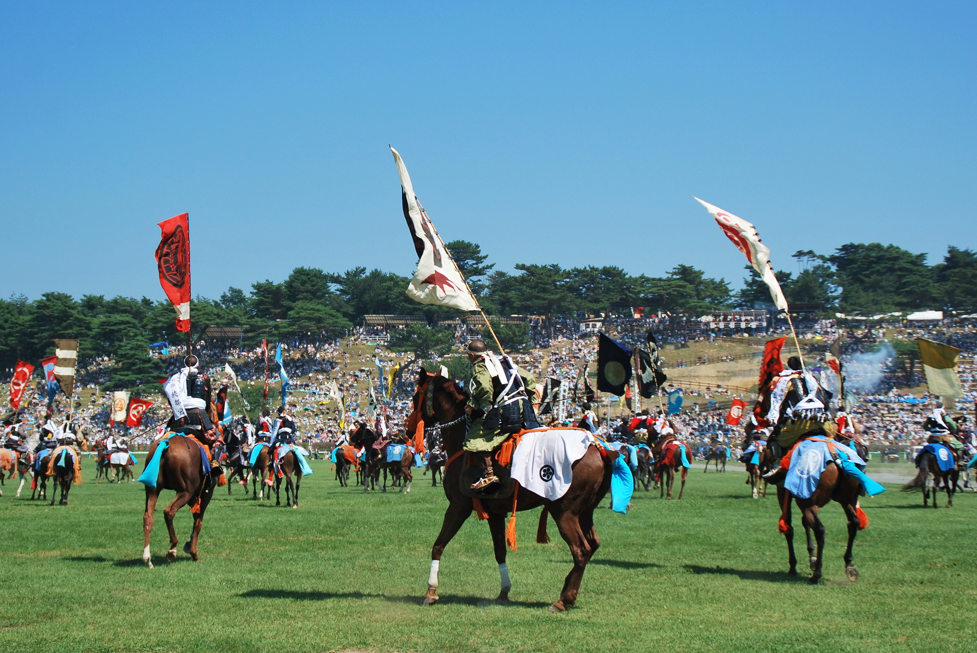 国の重要無形民俗文化財に指定されている「相馬野馬追（そうまのまおい）」