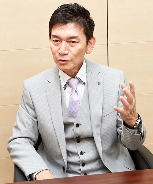 代表取締役 石塚智晴
