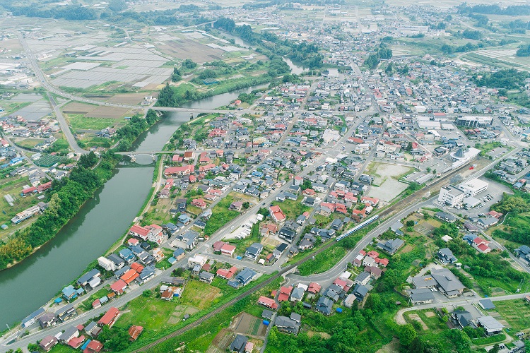 左沢町と漆川村が併合して誕生した大江町